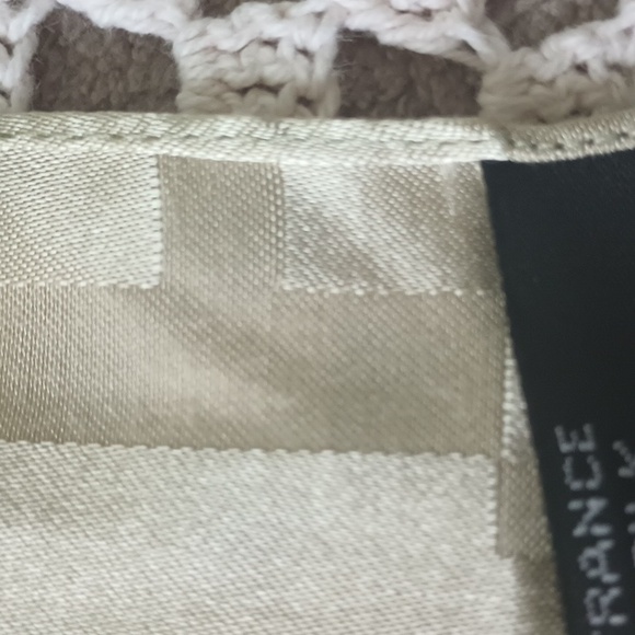 HERMES NWT silk/wool blend stole - 70x27. Limited mint green perfect cond - Picture 7 of 11